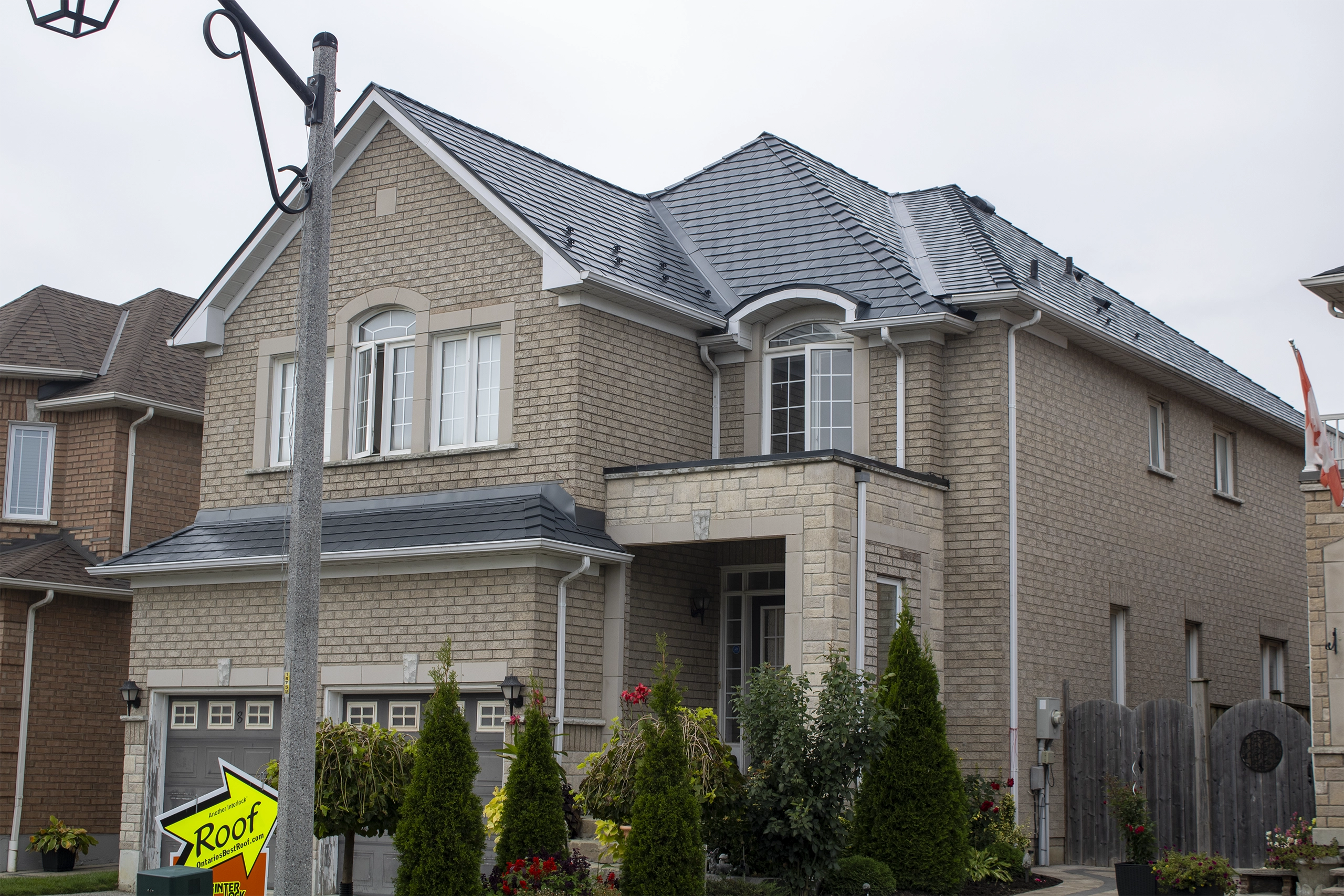 Interlock Aluminum Slate Metal Roofing – Deep Charcoal | Whitby, ON (Front-right elevation)