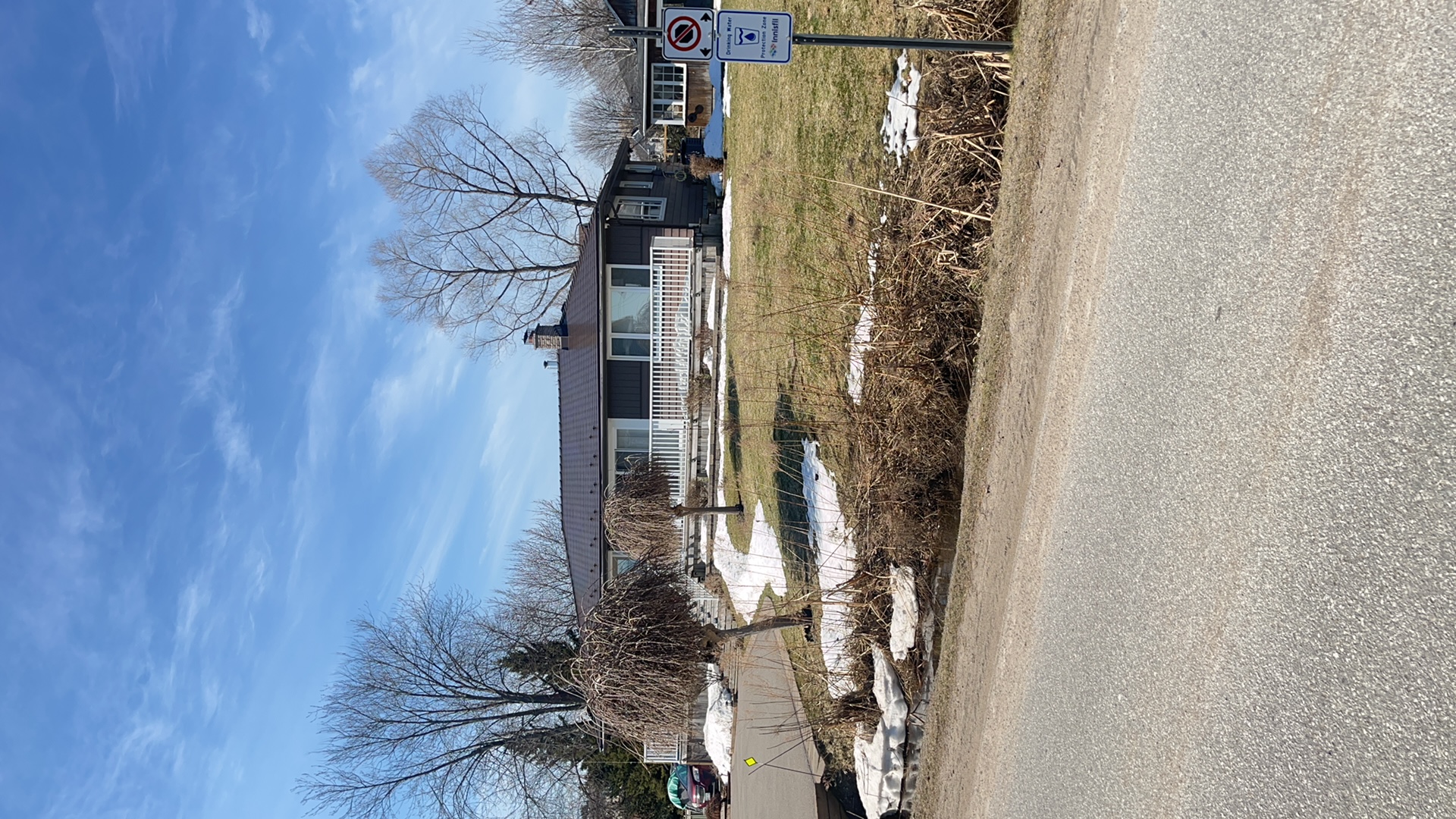 Interlock Aluminum Slate Metal Roofing – Colonial Brown | Innisfil, ON (Front-right elevation)