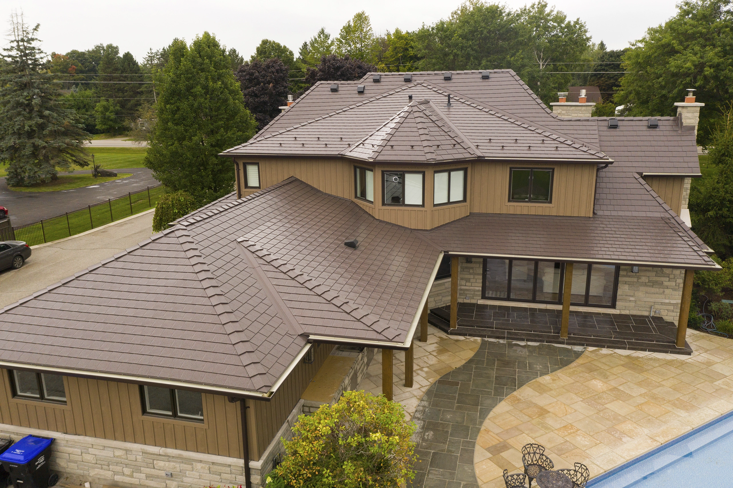 Interlock Aluminum Slate Metal Roofing – Tudor Brown | Bradford, ON (Aerial side)