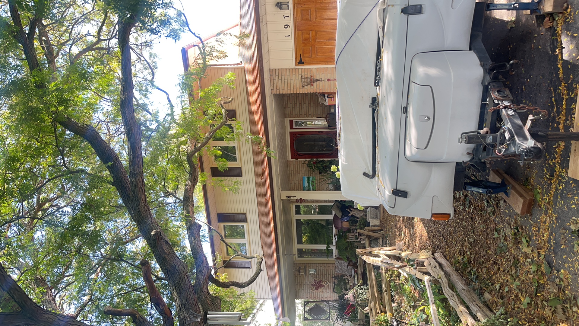 Interlock Aluminum Slate Metal Roofing – Copper Penny | Oshawa, ON (Front elevation)