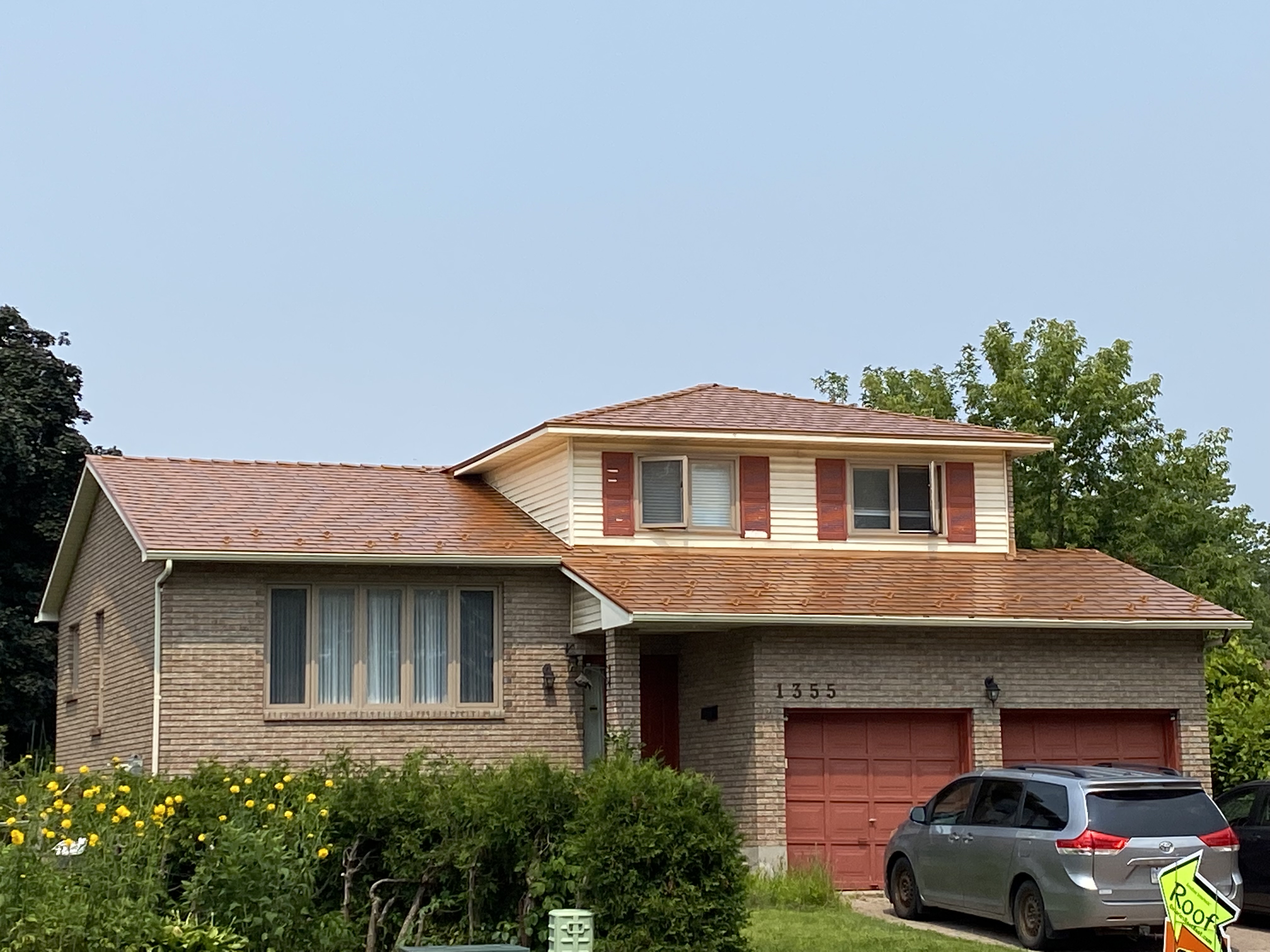Interlock Aluminum Slate Metal Roofing – Copper Penny | Gloucester, ON (Close-up)