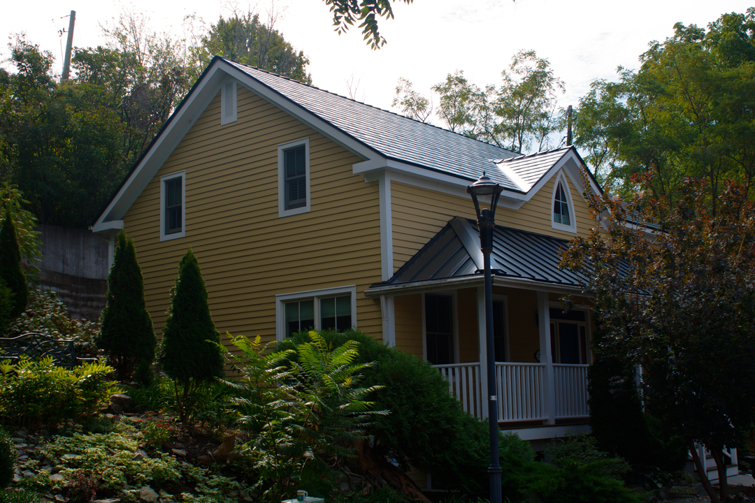 Interlock Aluminum Slate Metal Roofing – Black | Kingston, ON (Front-left elevation)