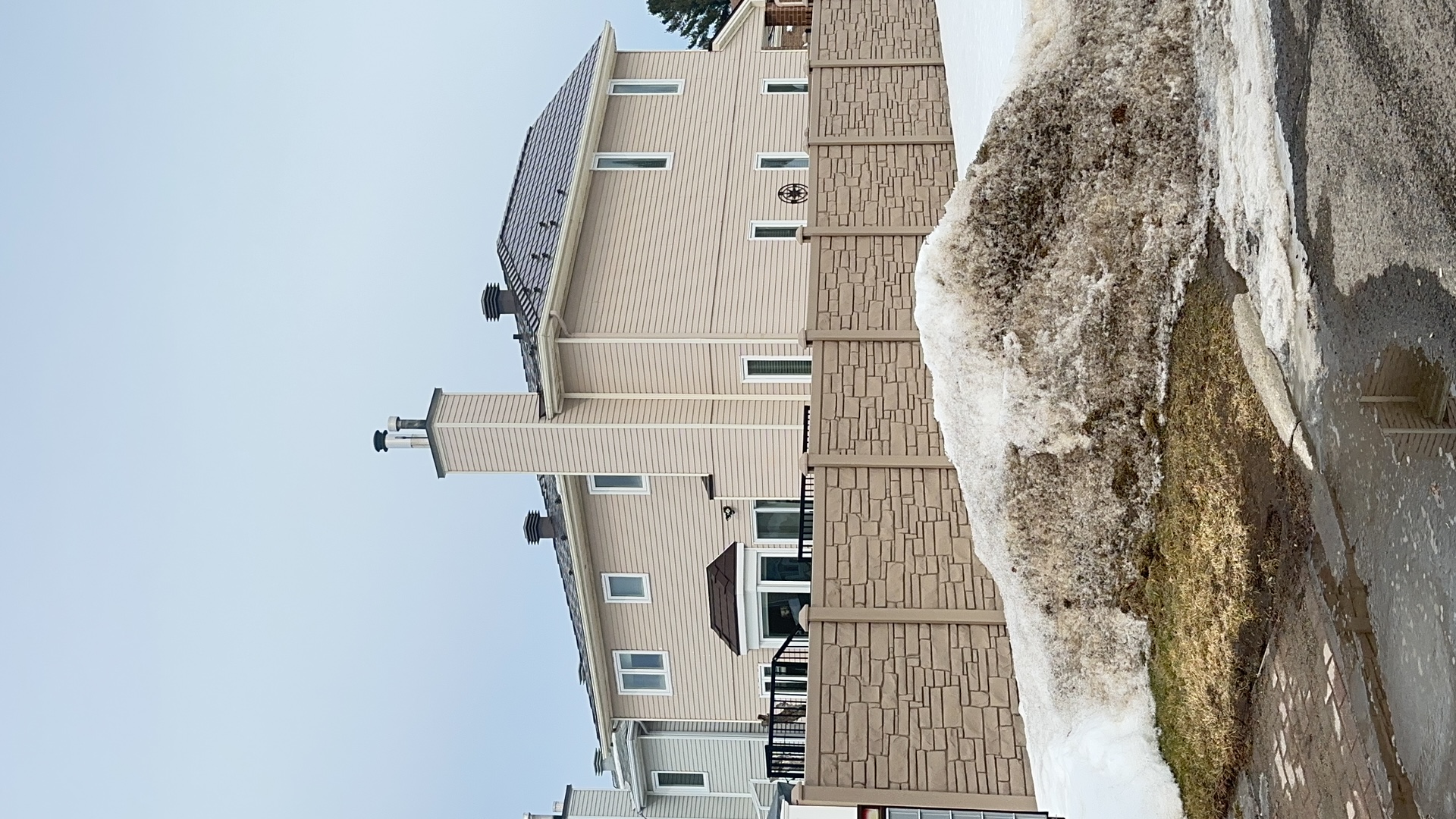 Interlock Aluminum Slate Metal Roofing – Colonial Brown | Ottawa, ON