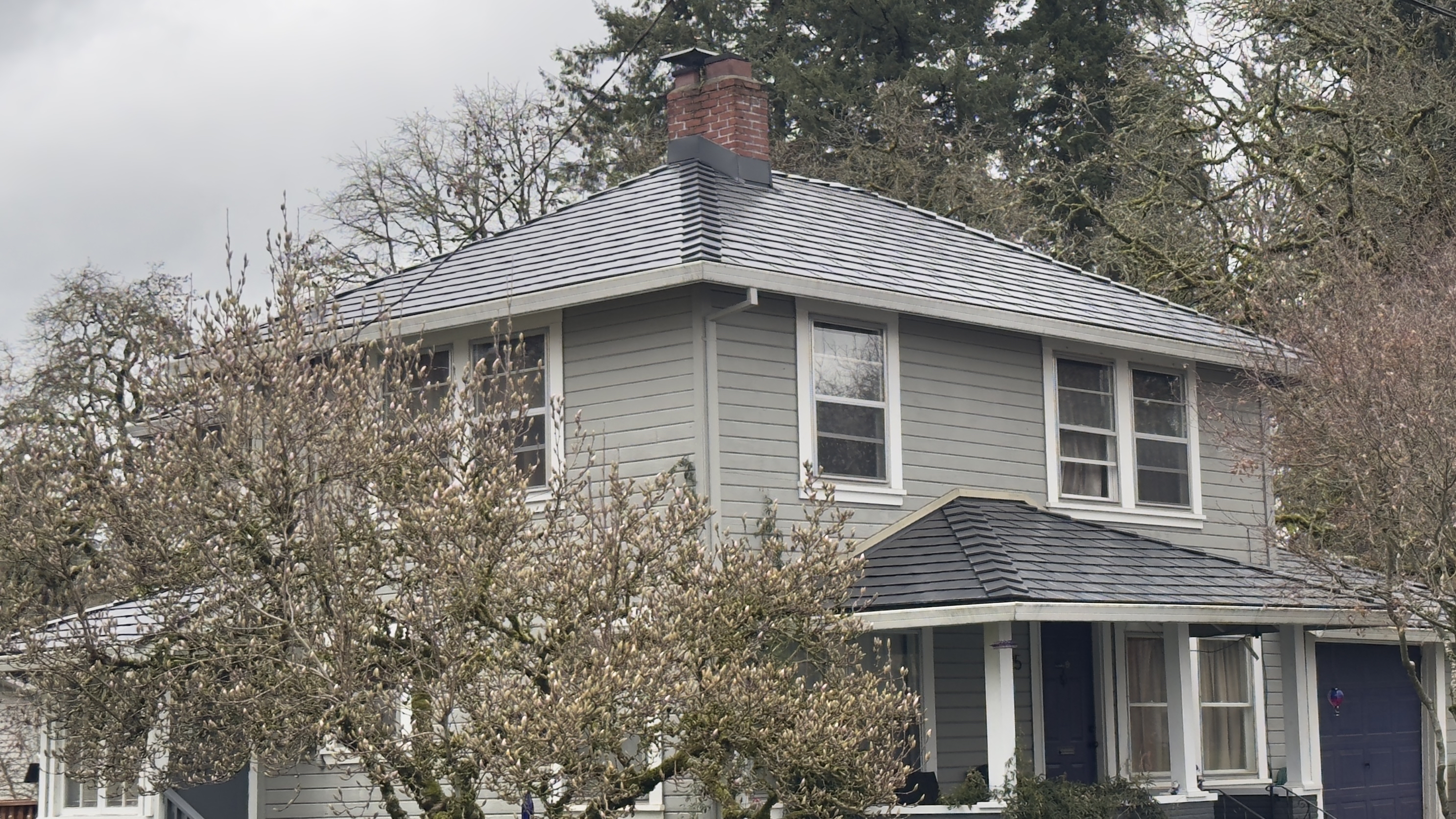 Interlock Aluminum Slate Metal Roofing – Black | St. Helens, OR