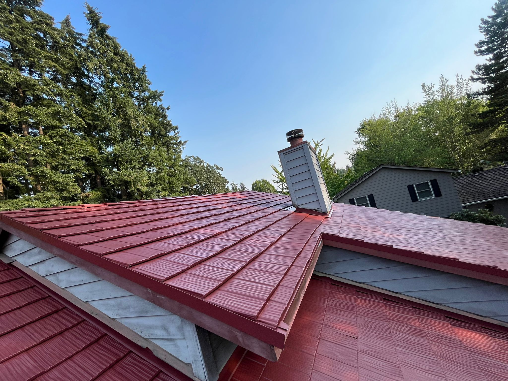 Interlock Aluminum Shake Metal Roofing – Tile Red | Beaverton, OR