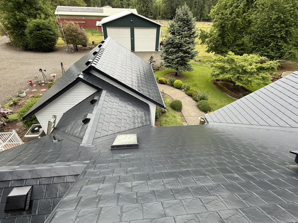 Interlock Aluminum Slate Metal Roofing – Black | Newberg, OR