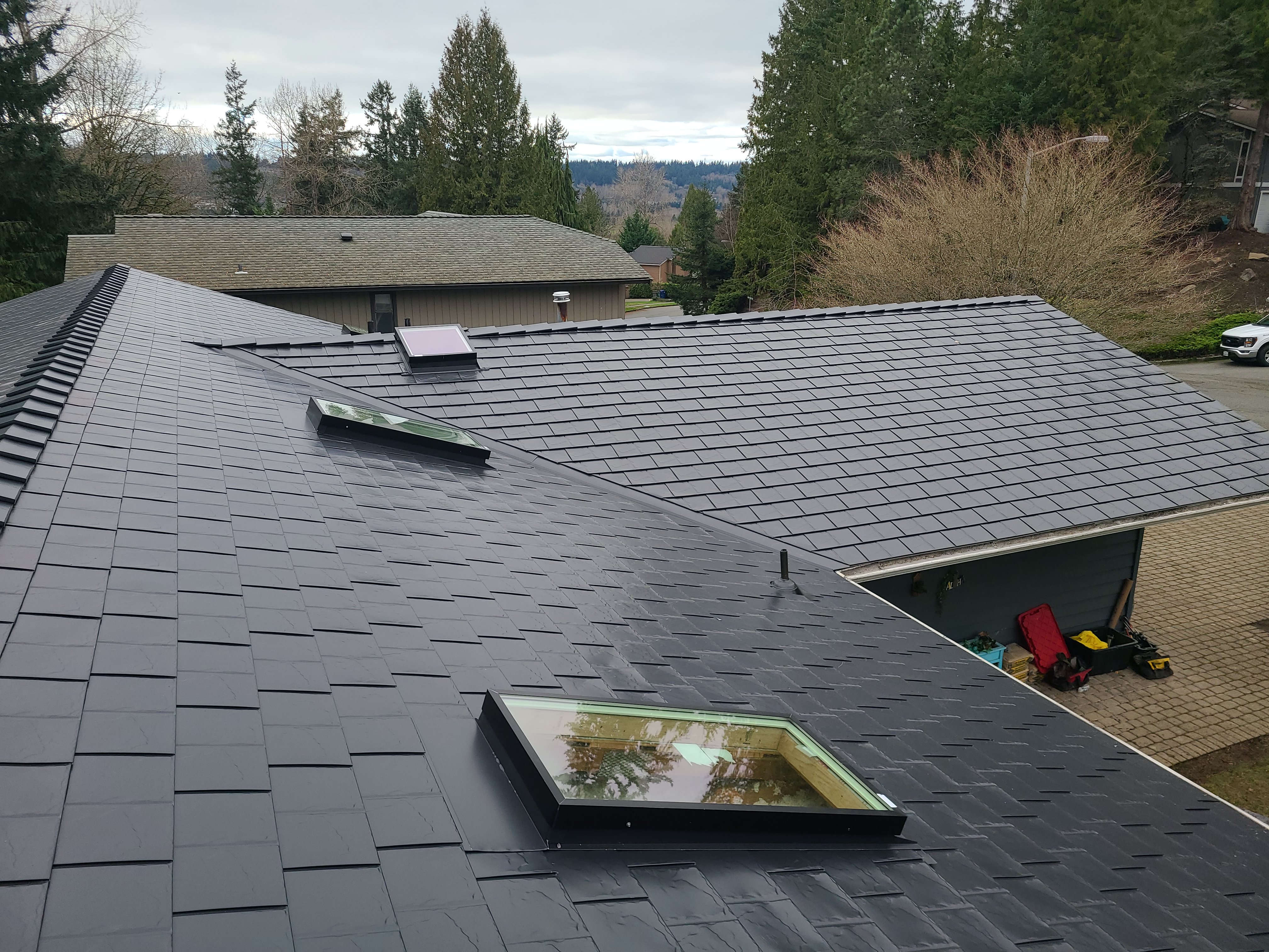 Interlock Aluminum Slate Metal Roofing – Black | Black Slate in Redmond, WA