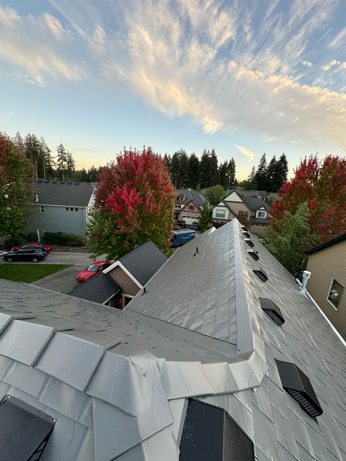 Interlock Aluminum Slate Metal Roofing – Musket Grey | Vancouver, WA